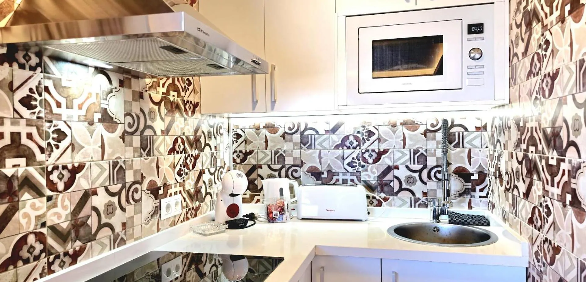 Seaview Retreat Torremolinos City Center, With Pool And Amazing Views By Namaste Elite Apartamento